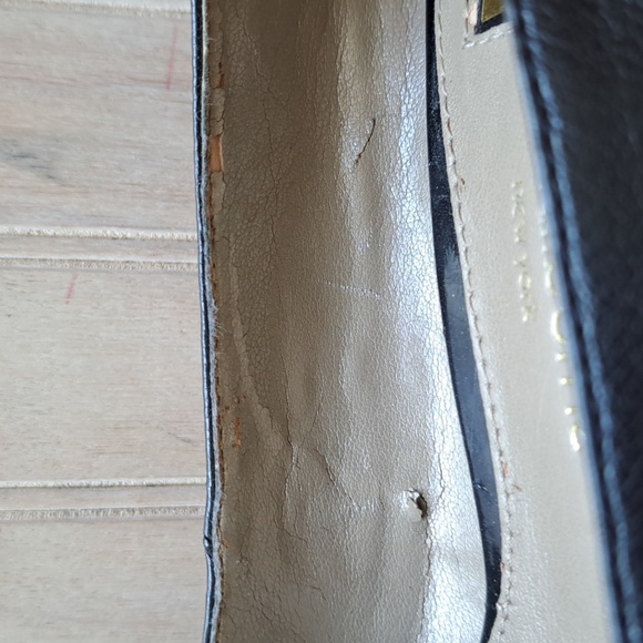 Liz Claiborne "Cammie" Black Leather High Heel Pumps Elegant Chic Round Toe - Picture 15 of 16